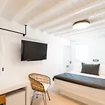 Ryous Mykonos *